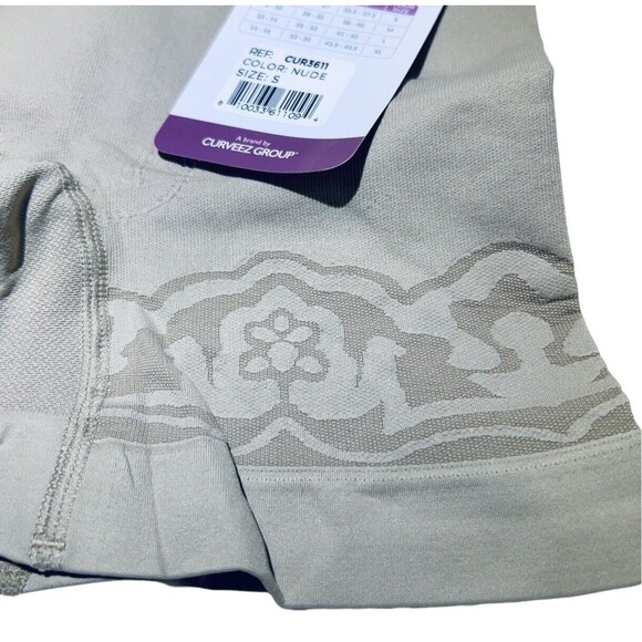 CurveEZ Women's Seamless Everyday Shaping Boyshort CUR3611 Nude‎ Beige Small NWT - Picture 9 of 9